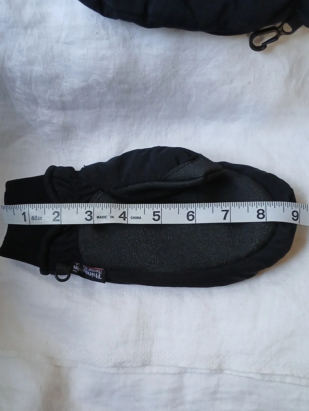 The North Face Mittens Black With White Logo Kids Size Small